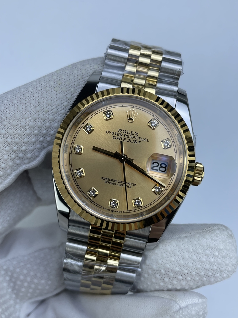 (준비완료/특급배송)NO.3097/롤렉스 데이저스트 126233 36미리 골드 다이얼 텐포인트 옐로우골드 콤비 QP공장